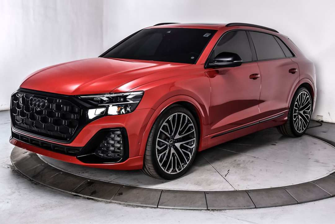 2024 Audi Sq8 4.0T Premium Plus - Image 3
