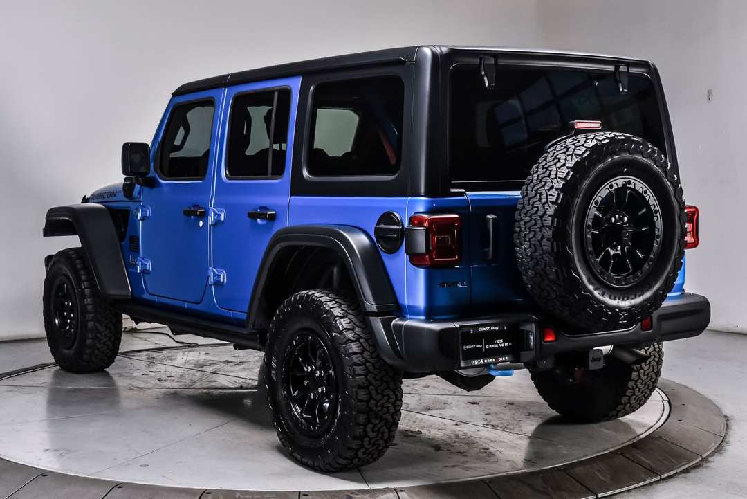 2023 Jeep Wrangler Rubicon 20th Anniversary Edition 4xe - Image 3