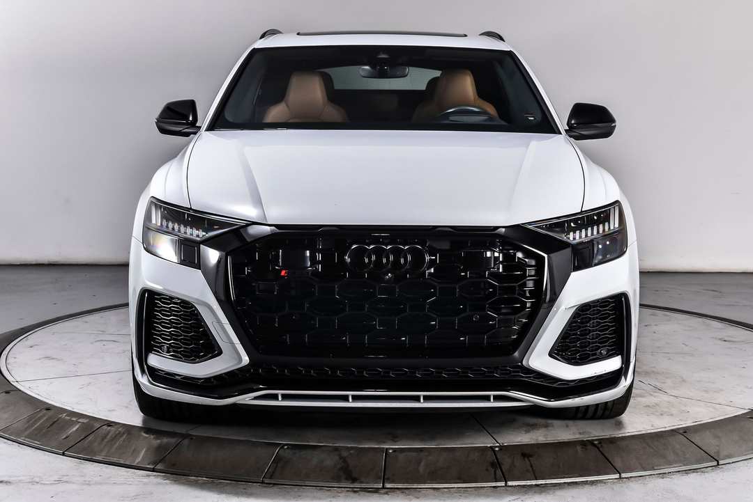 2022 Audi Rs Q8 4.0T - Image 2