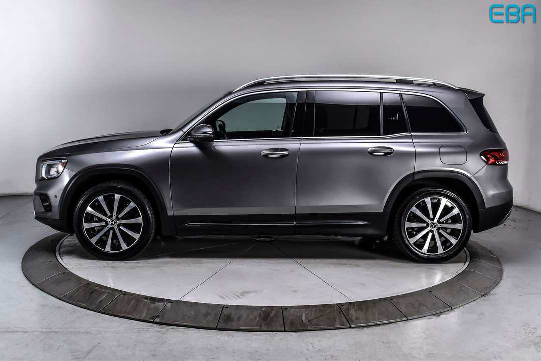 2020 Mercedes-Benz GLB GLB 250 - Image 3