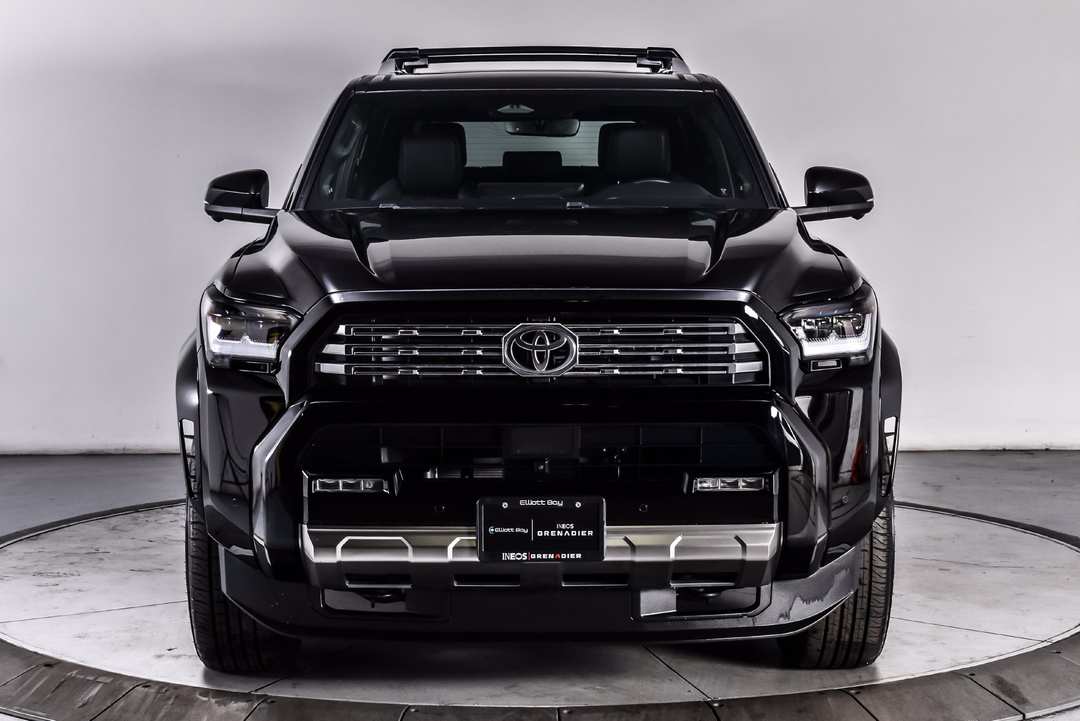 2025 Toyota 4Runner Limited - Image 2