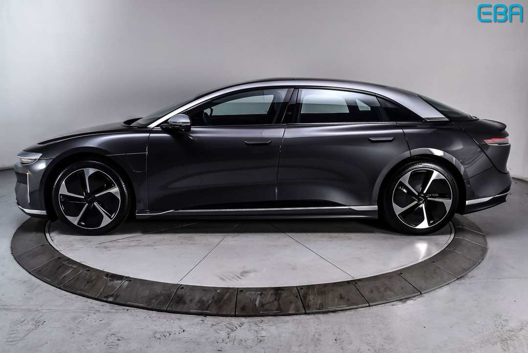 2023 Lucid Air Grand Touring - Image 3