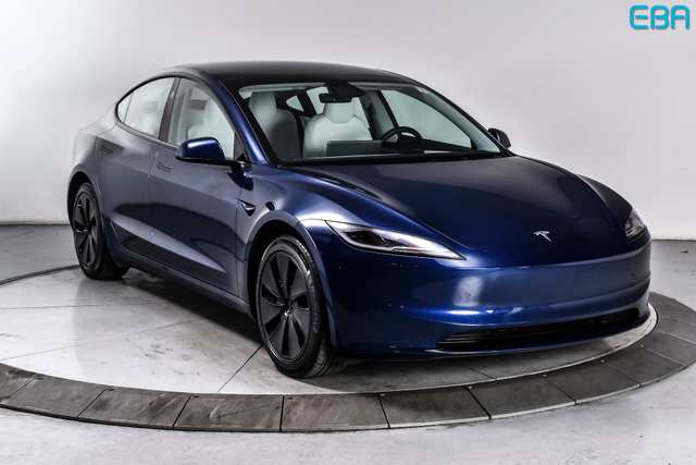 2025 Tesla Model 3 Long Range