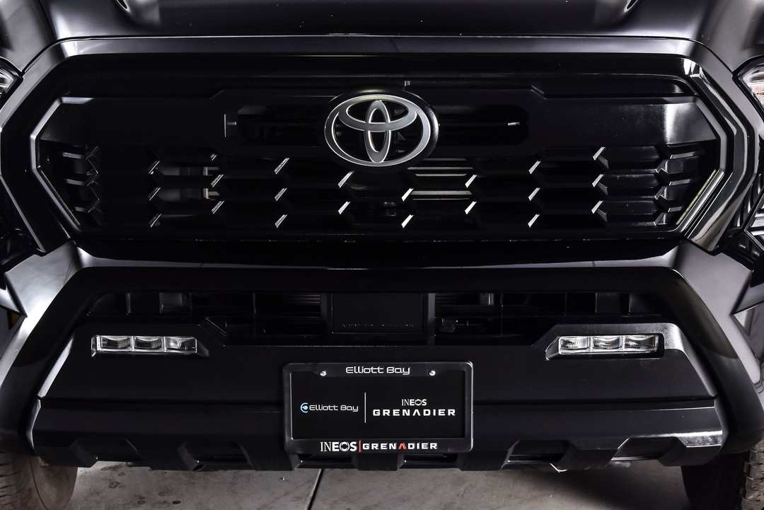 2024 Toyota Tacoma TRD OffRoad - Image 3