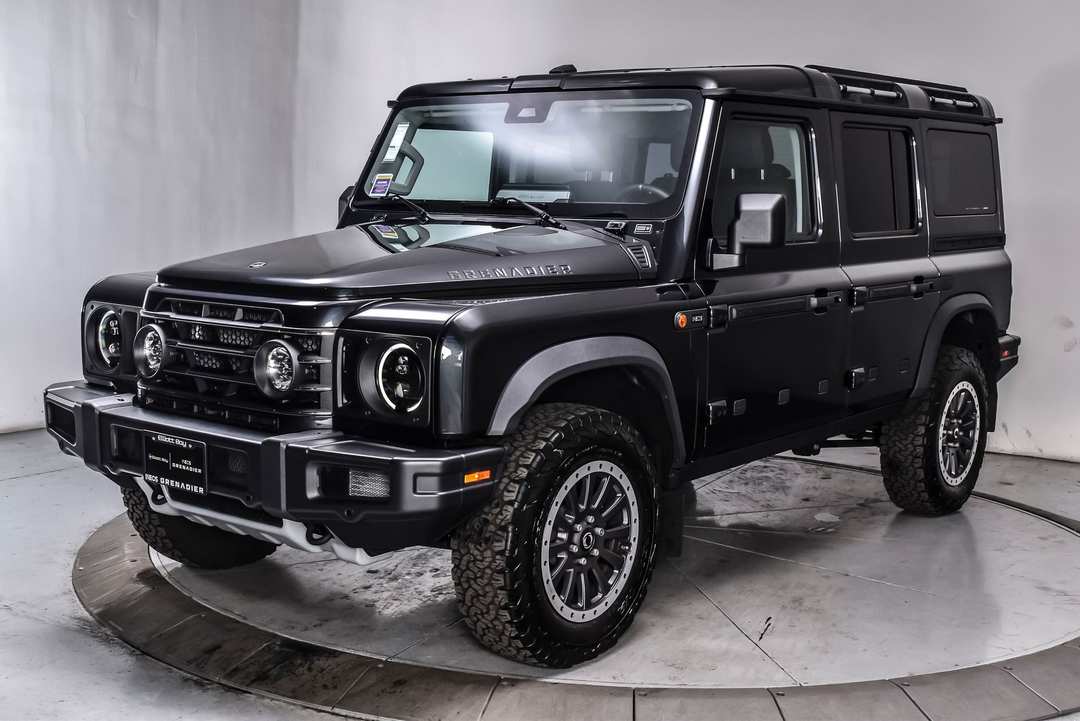 2025 INEOS Grenadier Station Fieldmaster Edition - Image 3