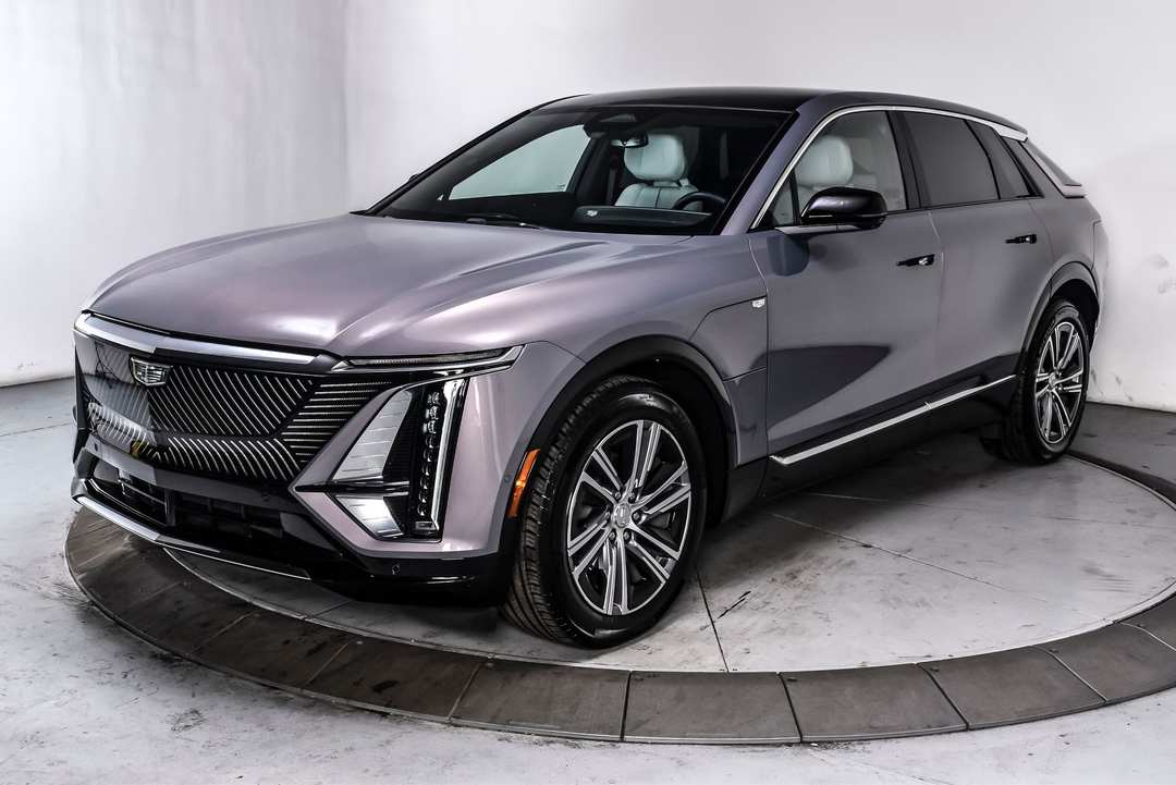 2024 Cadillac Lyriq Luxury - Image 3