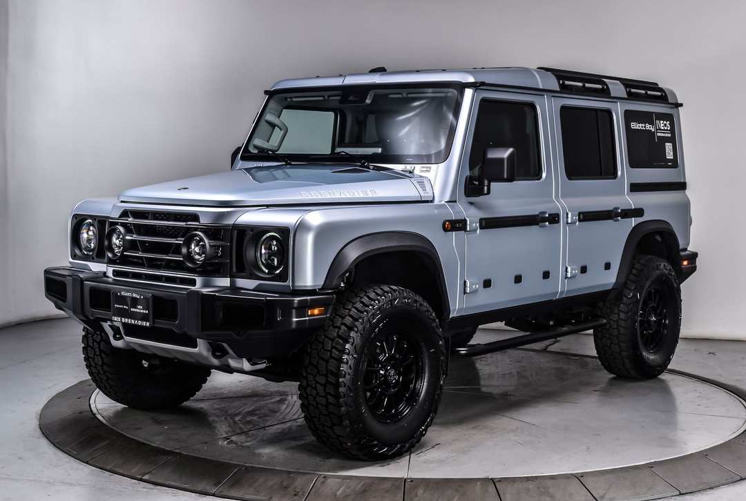 2025 INEOS Grenadier Station Fieldmaster Edition - Image 2