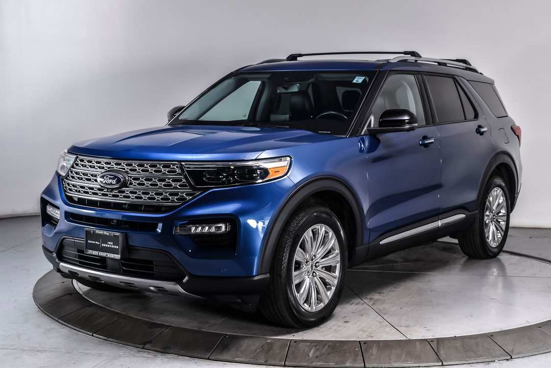 2023 Ford Explorer Limited - Image 2