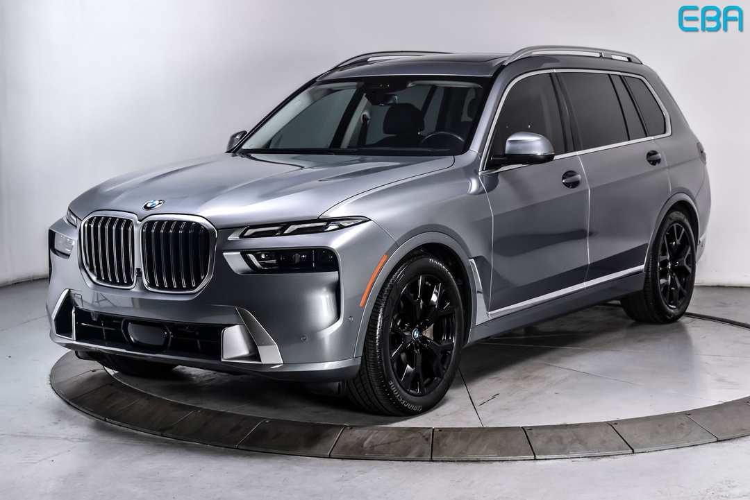 2023 BMW X7 xDrive40i - Image 2