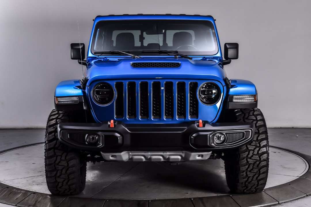 2022 Jeep Gladiator Mojave - Image 2