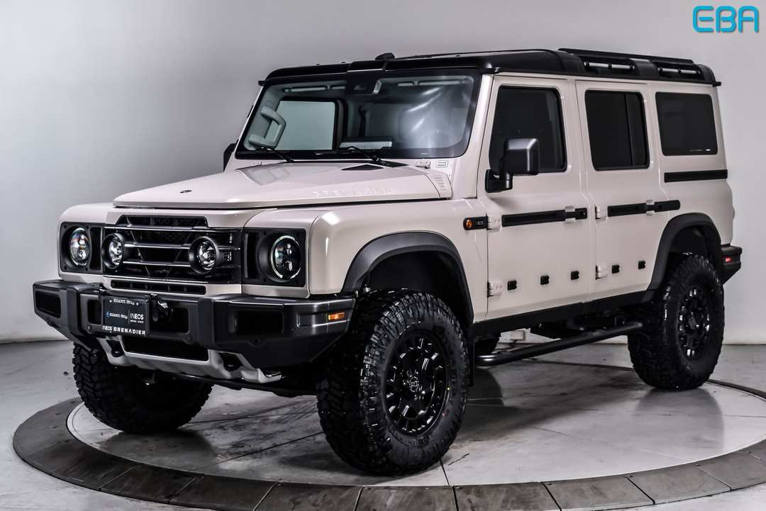 2025 INEOS Grenadier Station Fieldmaster Edition - Image 2