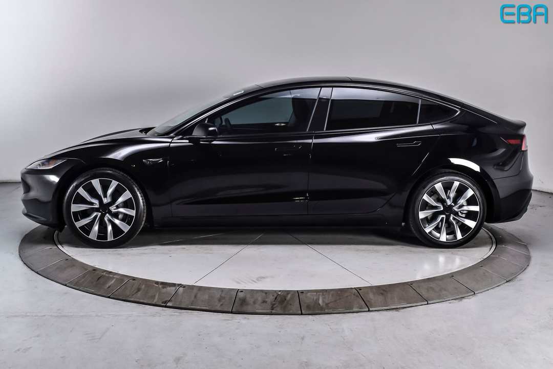 2024 Tesla Model 3 Long Range - Image 3