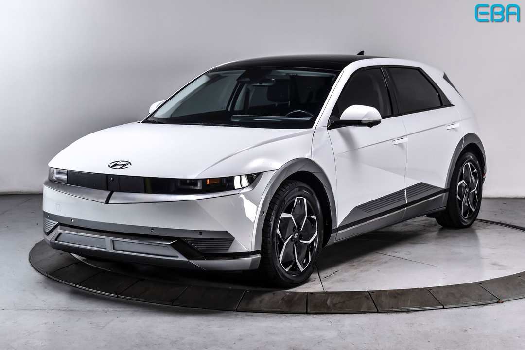 2023 Hyundai Ioniq 5 Limited - Image 2