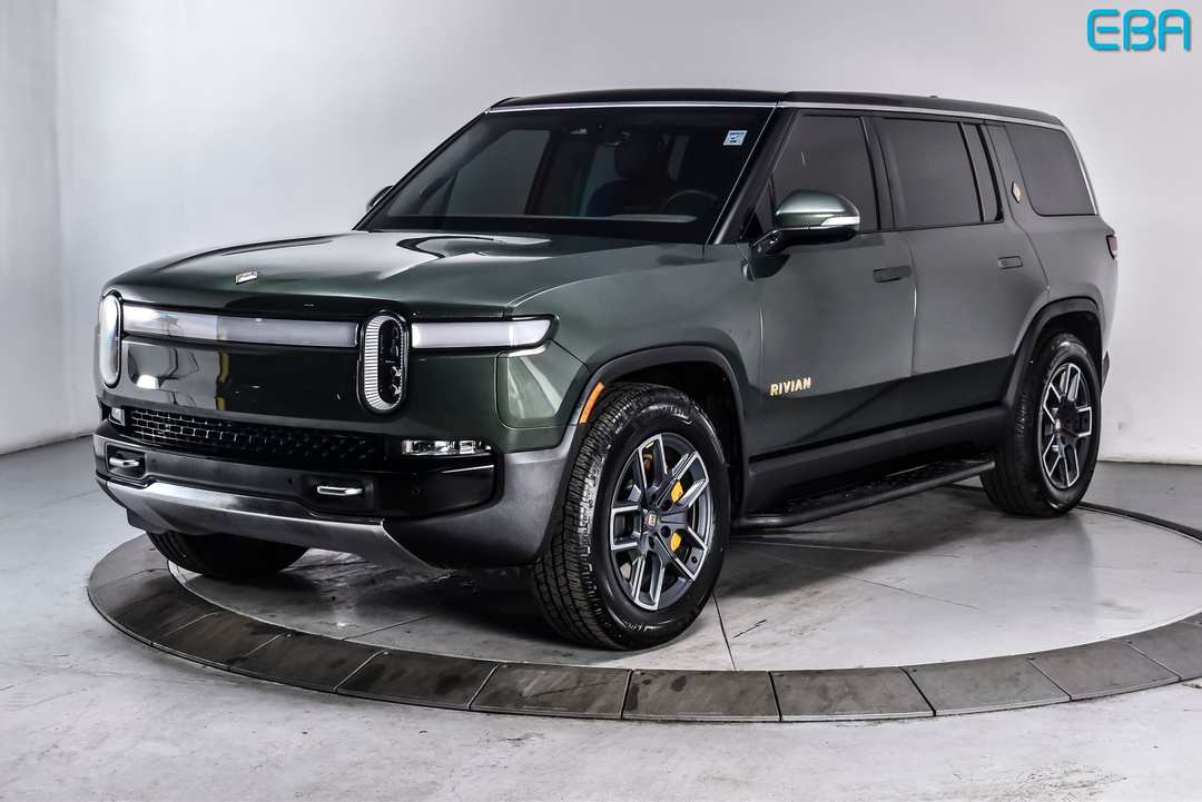 2023 Rivian R1S Adventure - Image 2