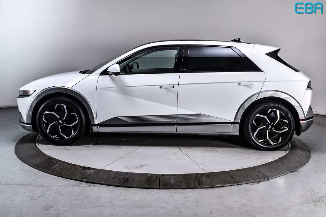 2024 Hyundai Ioniq 5 Limited - Image 3