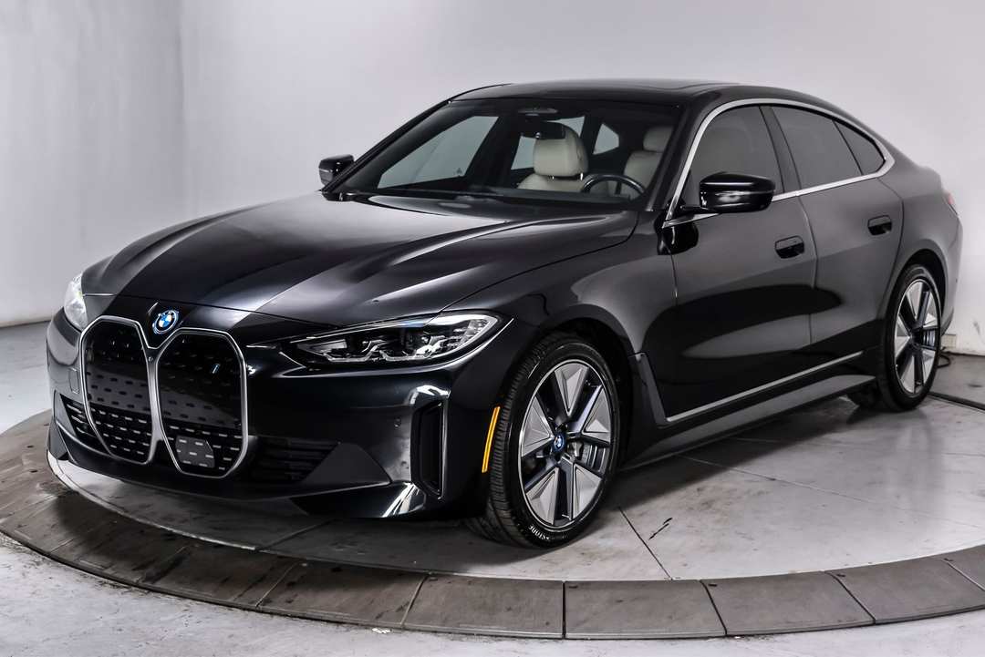 2023 BMW I4 eDrive40 - Image 2