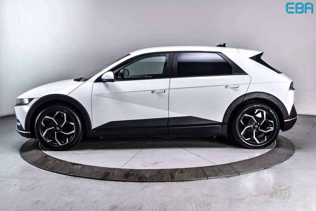 2024 Hyundai Ioniq 5 SEL - Image 3