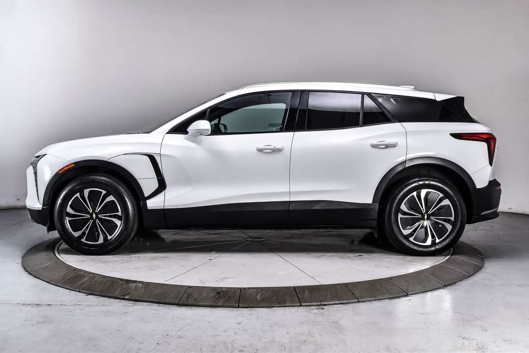 2024 Chevrolet Blazer Ev LT - Image 3