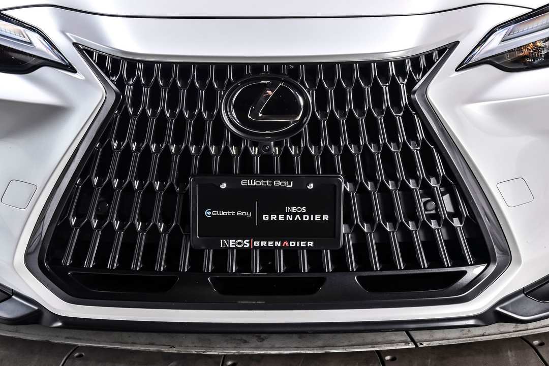 2025 Lexus NX 350h Premium - Image 3