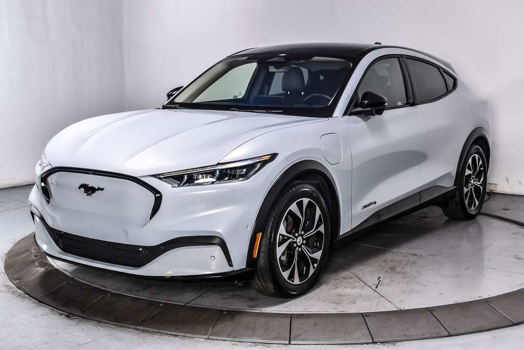 2023 Ford Mustang Mach-E Premium - Image 2