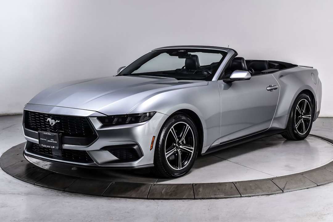 2025 Ford Mustang EcoBoost - Image 2
