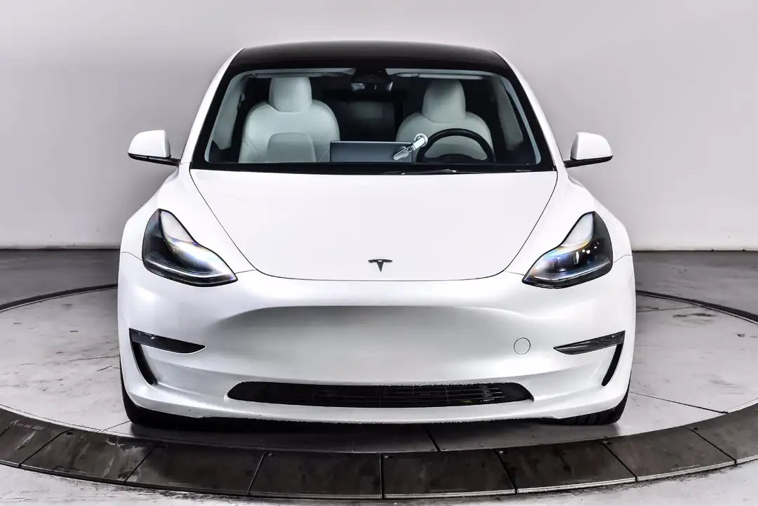 2023 Tesla Model 3 Base - Image 2