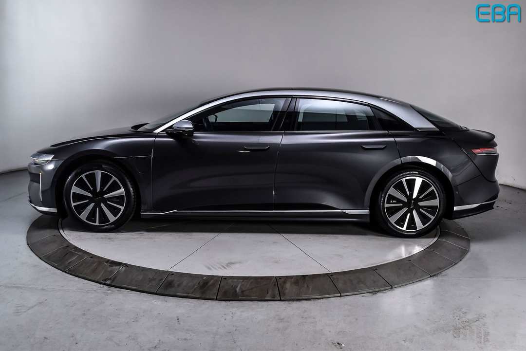 2023 Lucid Air Grand Touring - Image 3