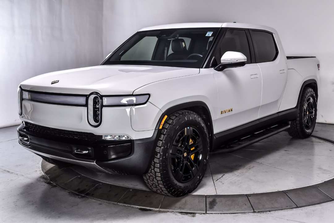2023 Rivian R1T Adventure Quad Motor Large Pack - Image 3