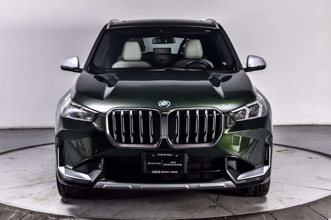 2023 BMW X1 xDrive28i - Image 2