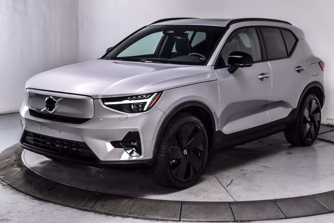 2024 Volvo Xc40 Recharge Pure Ultimate - Image 3
