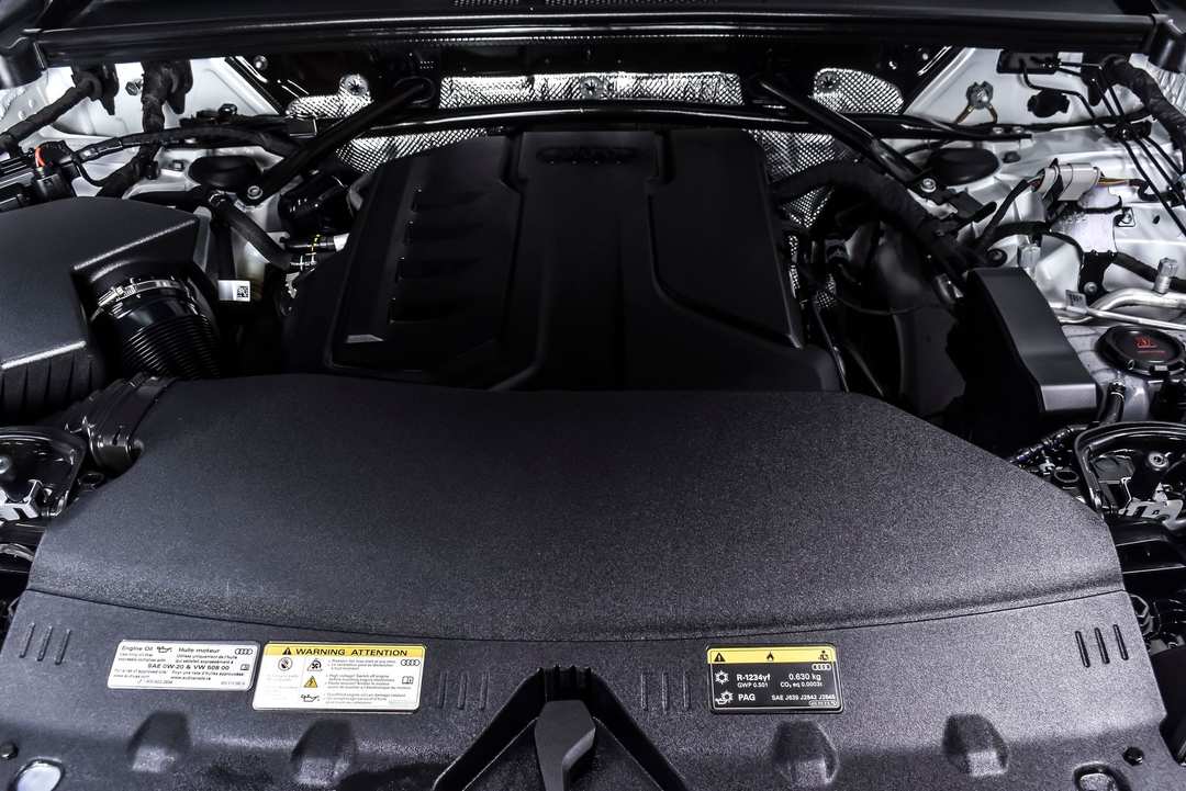 2025 Audi Q5 Premium - Photo 11